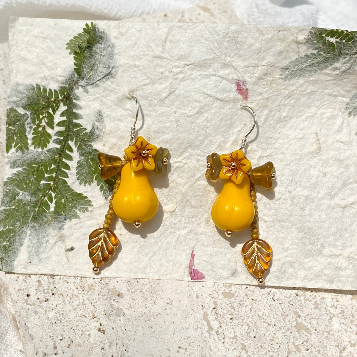 Sunny Pear-Earrings